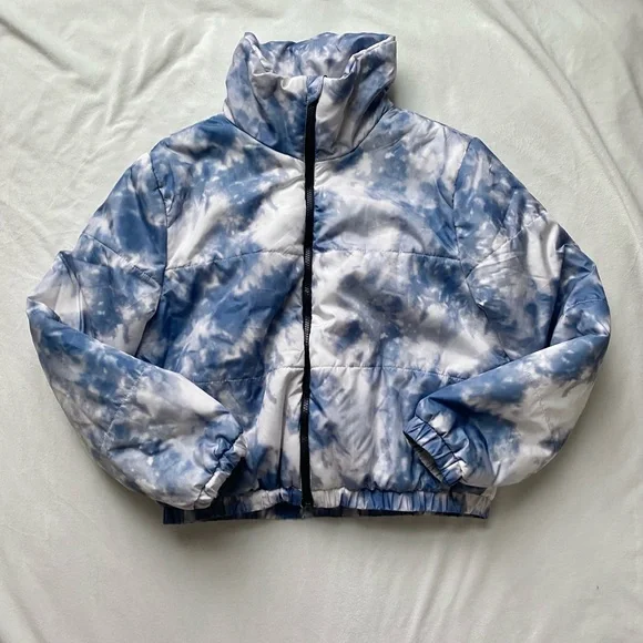 white and blue Wild Fable watercolor cloud puffer coat - Picture 2 of 8